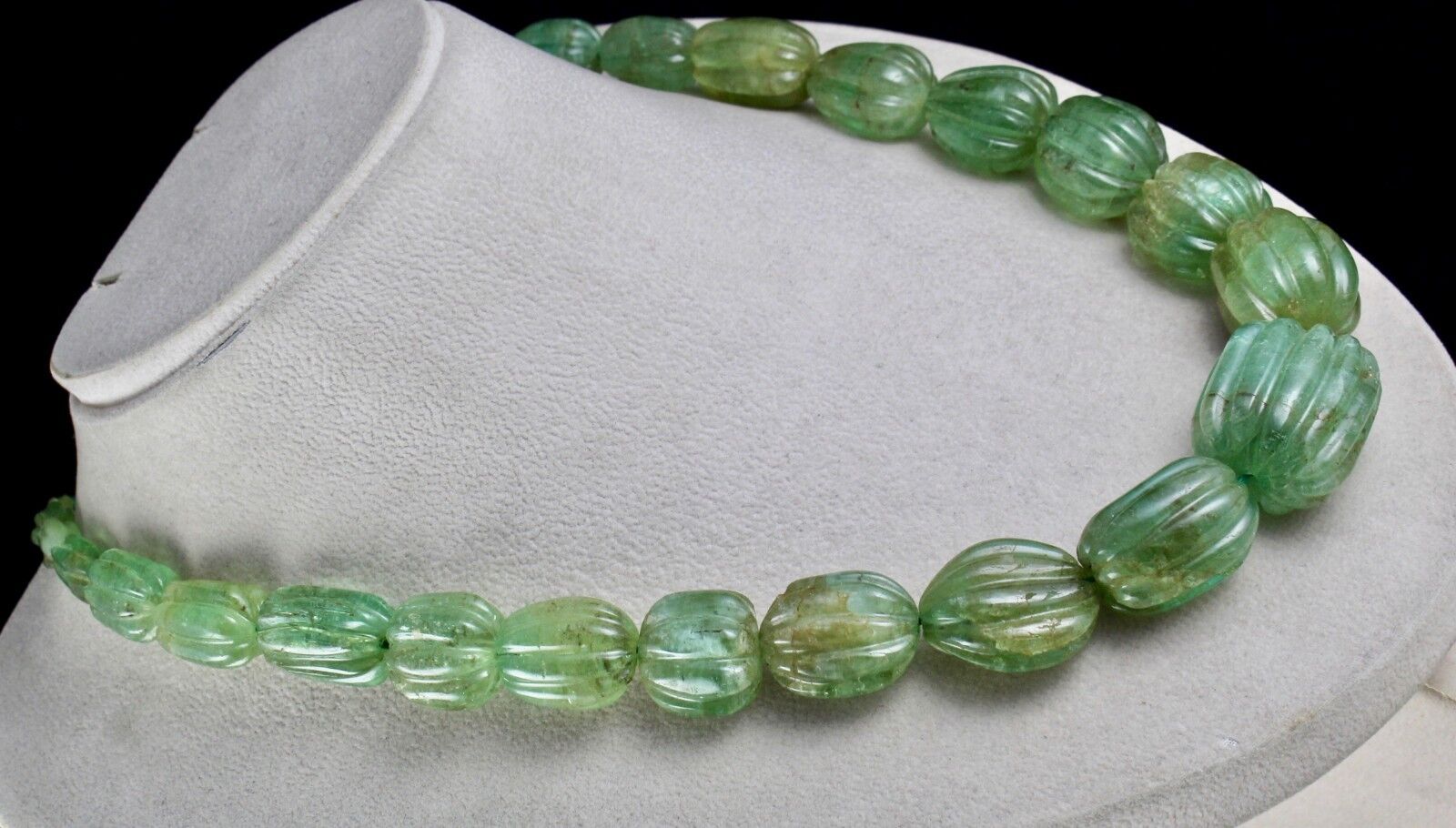 ANTIQUE NATURAL COLOMBIAN EMERALD BEADS CARVED 27MM 900 CTS GEMSTONE NECKLACE