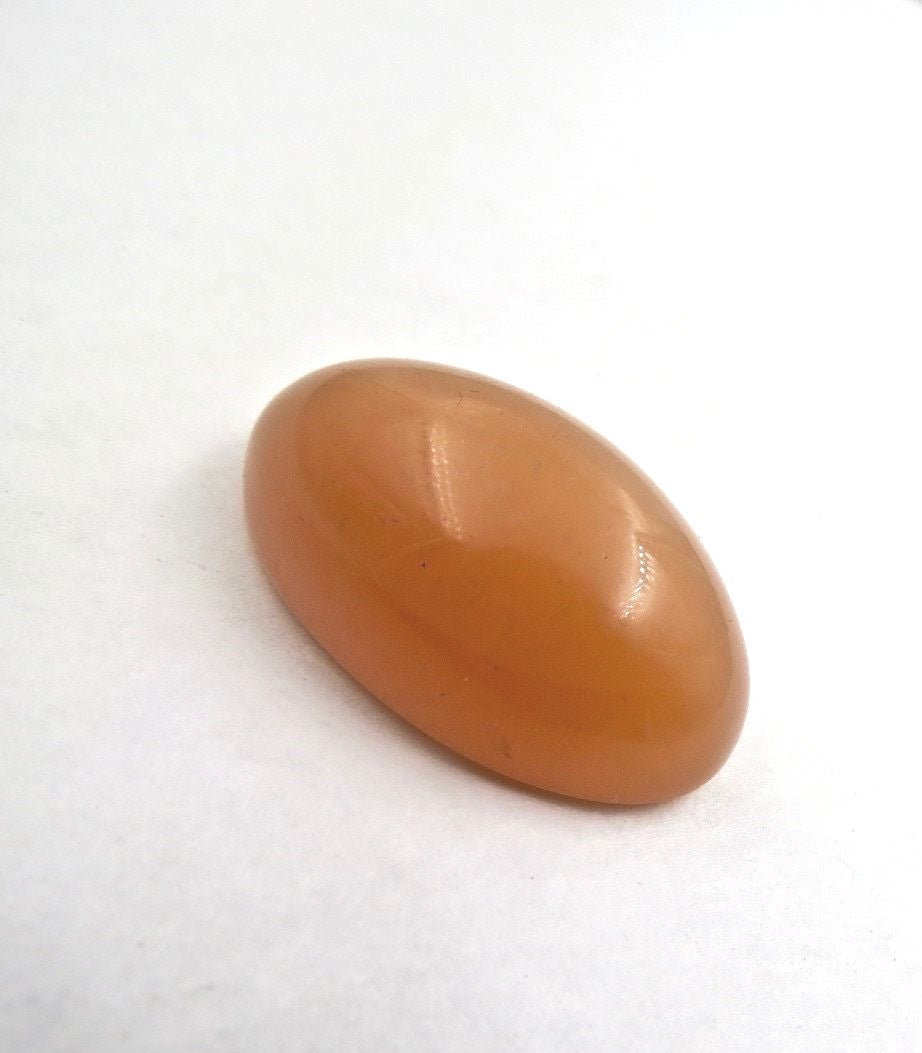 Natural Orange Moonstone 64ct Oval Semi Precious Gemstone For Ring Pendant