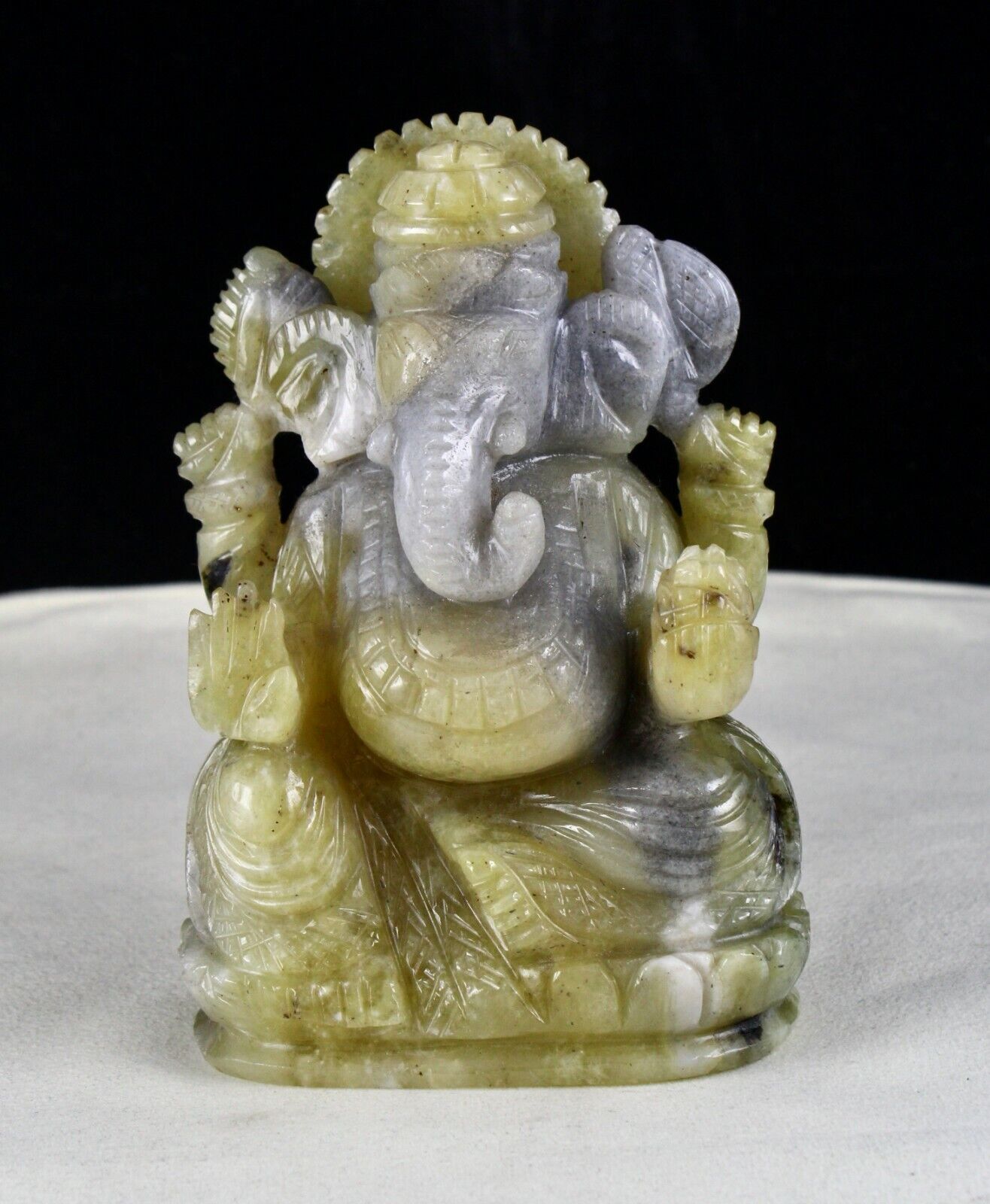 NATURAL SCAPOLITE FELDSPAR LORD GANESHA 5" INCH 3780 CTS GEMSTONE STATUE DECOR