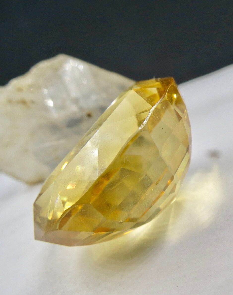 NATURAL YELLOW CITRINE OVAL CUT 41MM 232 CARATS GEMSTONE FOR DESIGNING 