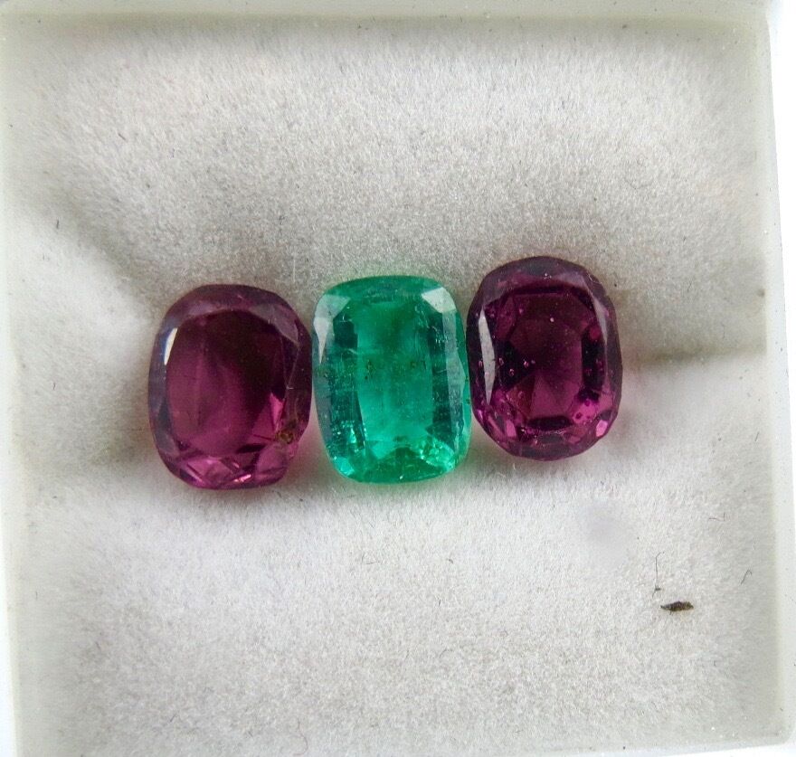 Vintage Natural Red Spinel Emerald Cushion Cut 7.63 Ct Old Gemstone 3 Stone Ring