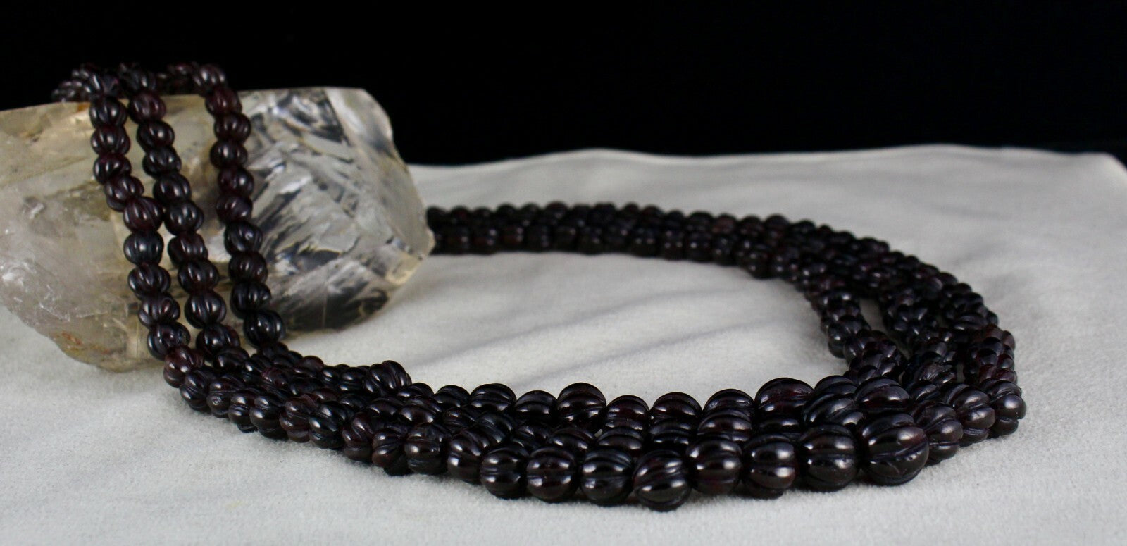 Natural Garnet 1092ct Carved Melon Beads 3 Line Gemstone Fashion Necklace