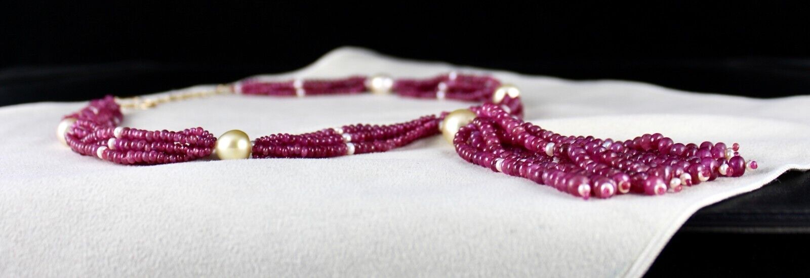 NATURAL CERTIFIED BURMESE RUBY ROUND GEMSTONE PEARL BEADS 617 CTS GOLD NECKLACE