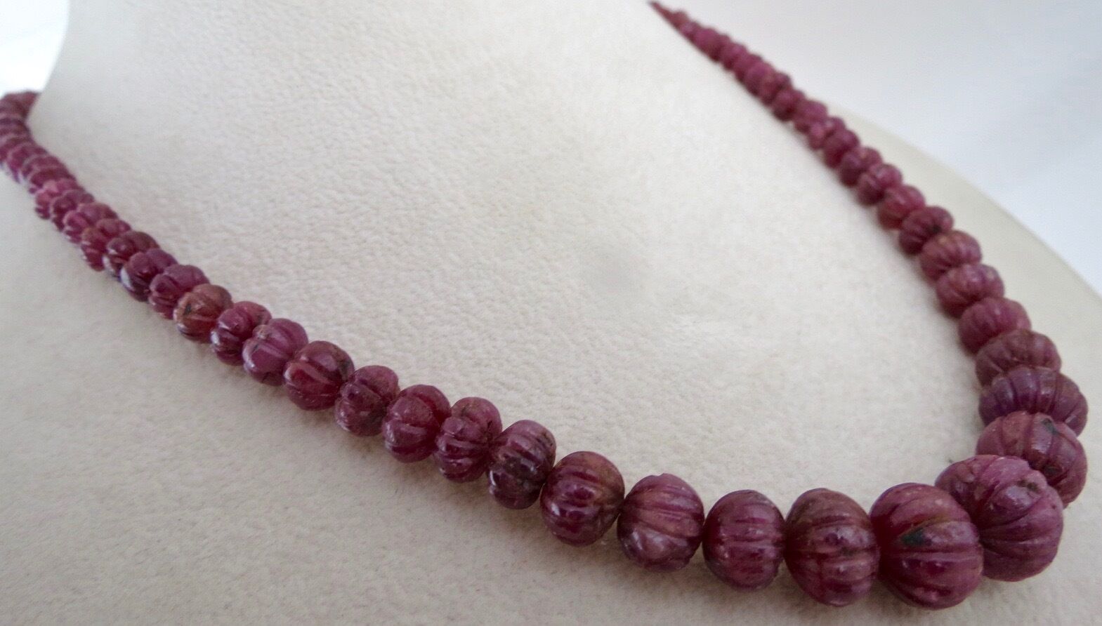 Natural Ruby Carved Beads Necklace 285 Carats Untreated Round Beaded Gemstone