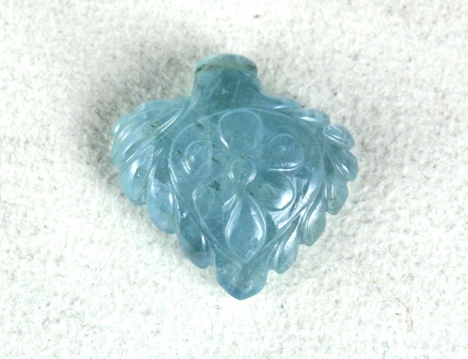 Classic Natural Blue Aquamarine Carved 31.92 Ct Drill Gemstone Pendant Designing