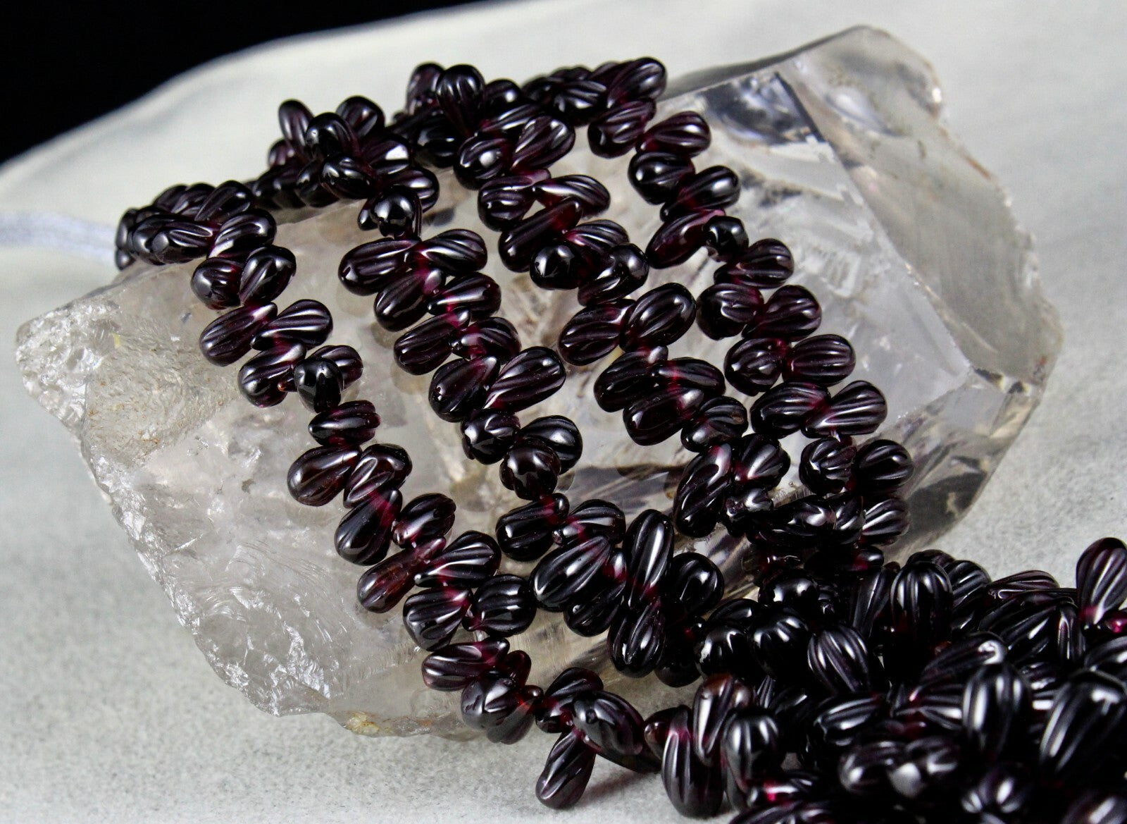 Natural Red Garnet Beads Carved Tear Drops 664 Ct Gemstone Necklace
