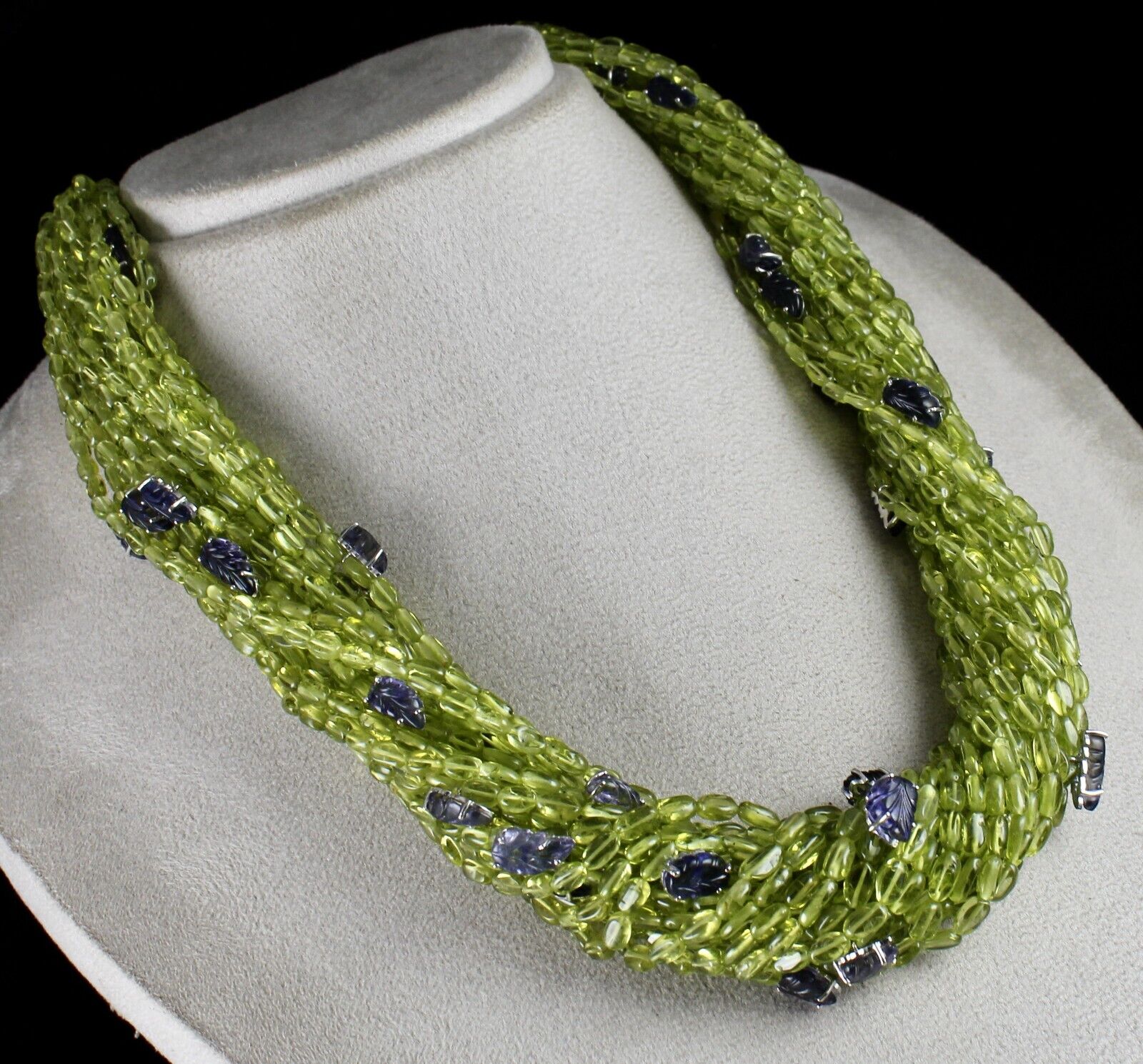 Designer Natural Peridot Bead Iolite Carved Leaf 1379 Ct Silver Fashion Necklace