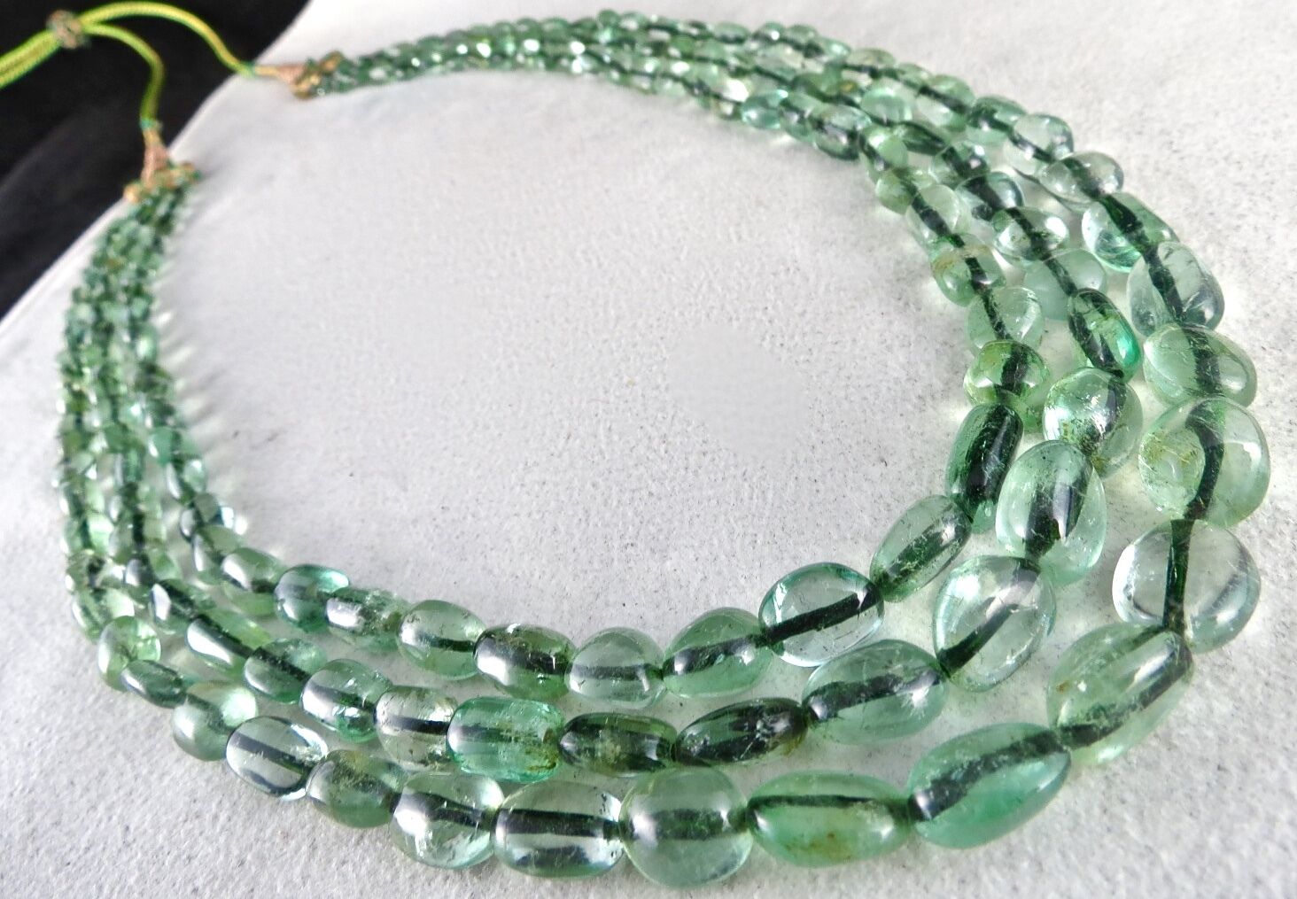 ANTIQUE NATURAL COLOMBIAN EMERALD BEADS CABOCHON 3 LINE 396 CTS STONE NECKLACE