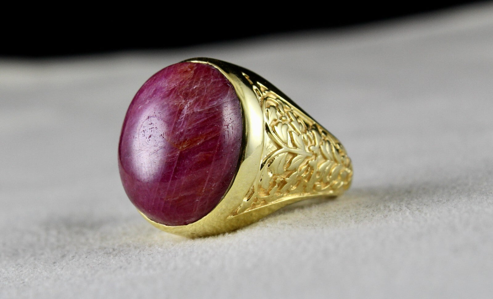 Big Red Natural Ruby 77.3ct Cabochon Engraved 925 Silver Gold Plated Ring