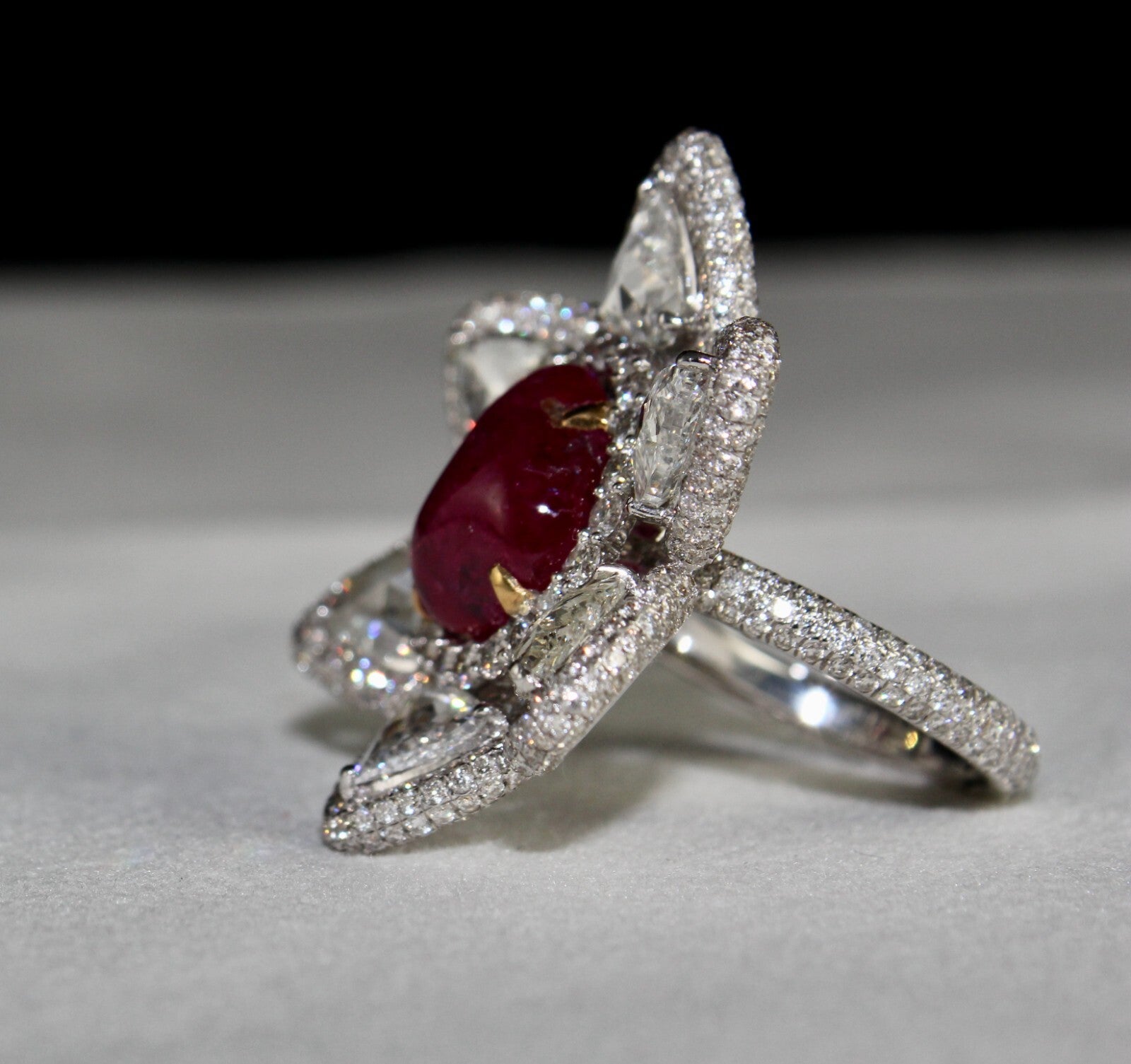 Certified Natural Burma Ruby Diamond 10.00 Ct 18k Gold Cocktail Ring For Women