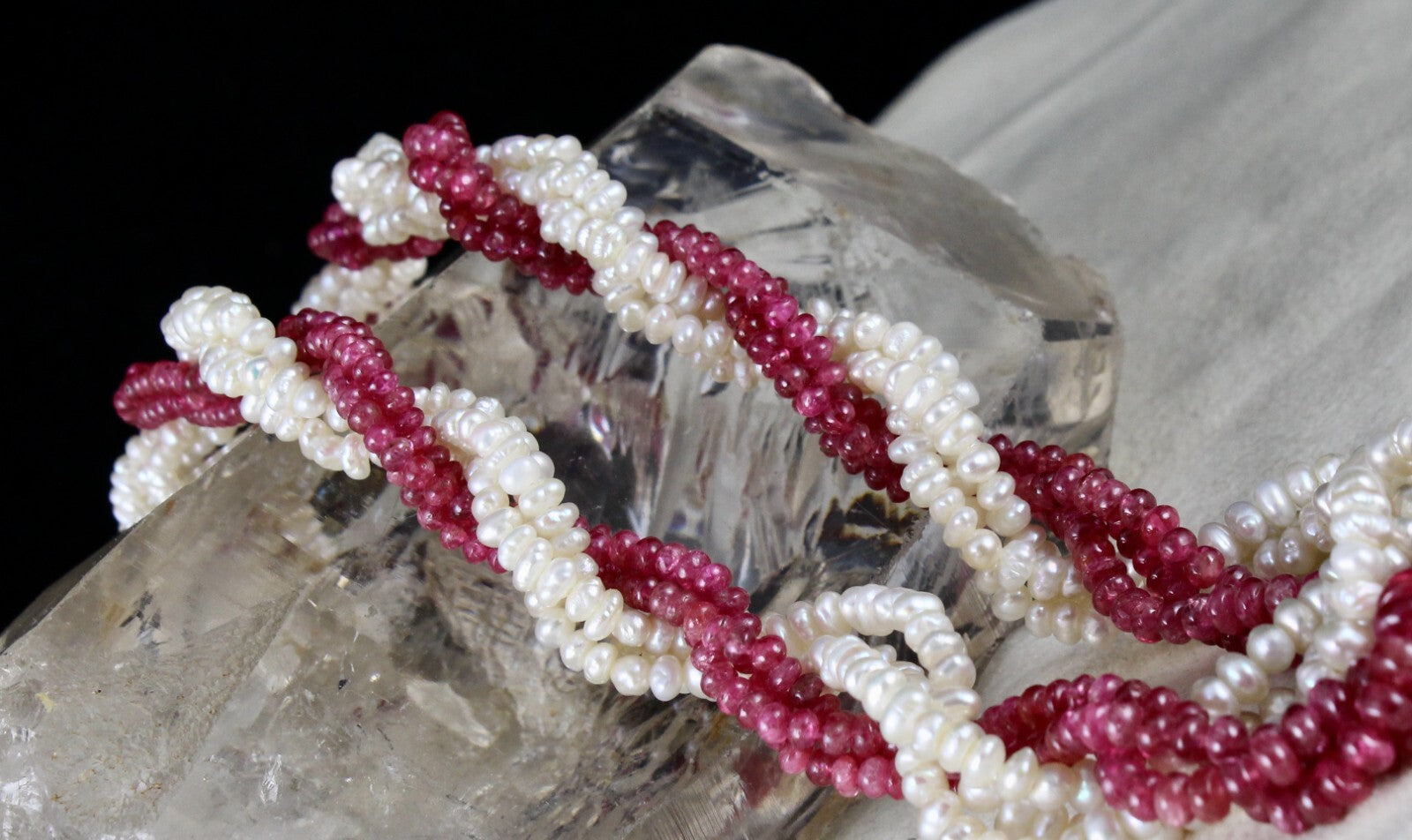 Certified Antique Natural Red Spinel 253ct Pearl Gemstone Necklace For Women