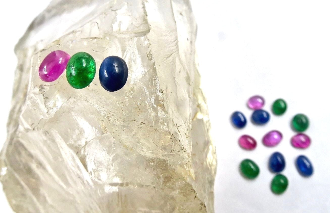 Certified Natural Emerald Sapphire Ruby Oval Cabochon Gemstone 1995ct Bracelet