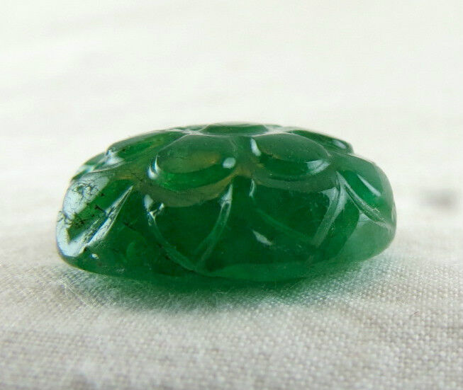 NATURAL ZAMBIAN CARVED EMERALD OVAL 17X13 MM 12 CARATS GEMSTONE FOR RING PENDANT