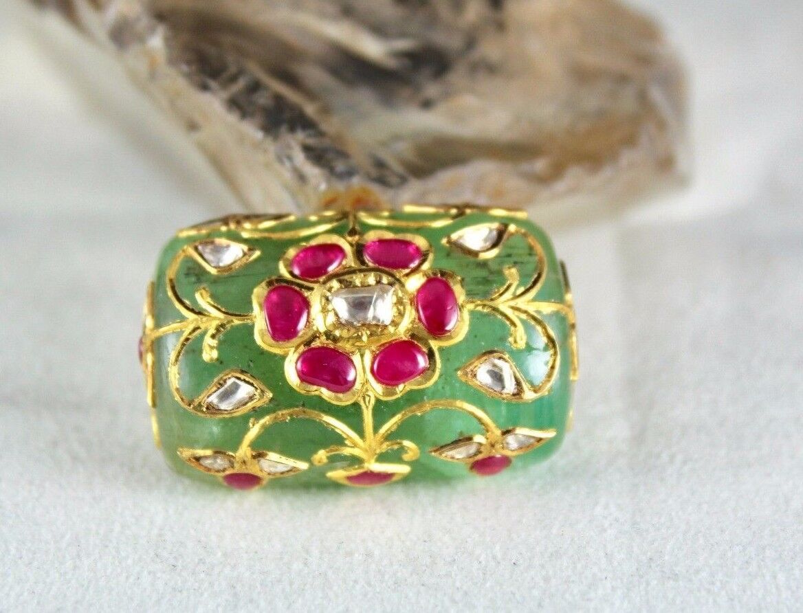 FINEST MUGHAL COLOMBIAN EMERALD CABOCHON GEMSTONE RUBY & DIAMOND IN 22K GOLD