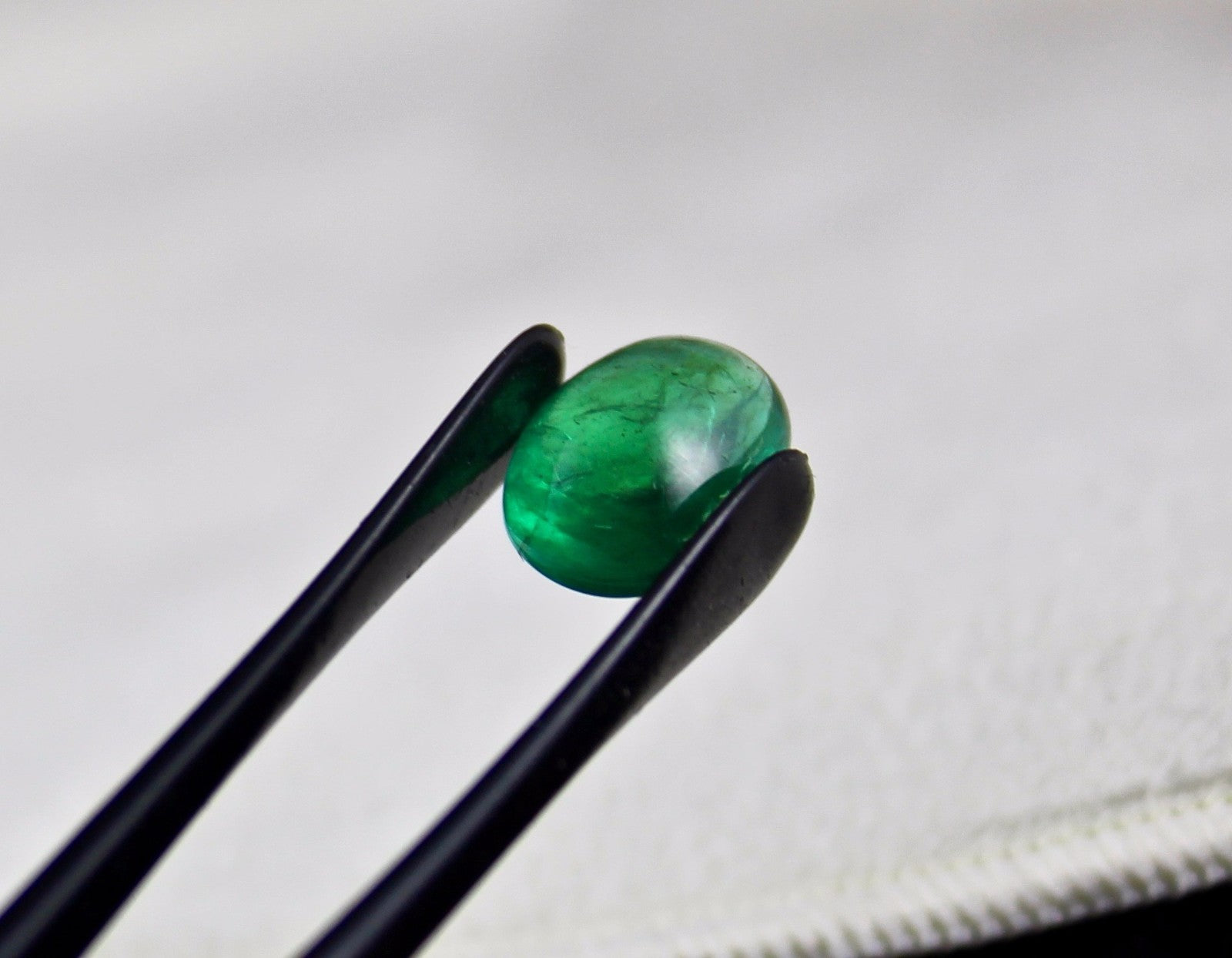 Certified Natural Emerald Oval Cabochon 3.70 Ct Loose Gemstone For Ring Pendant