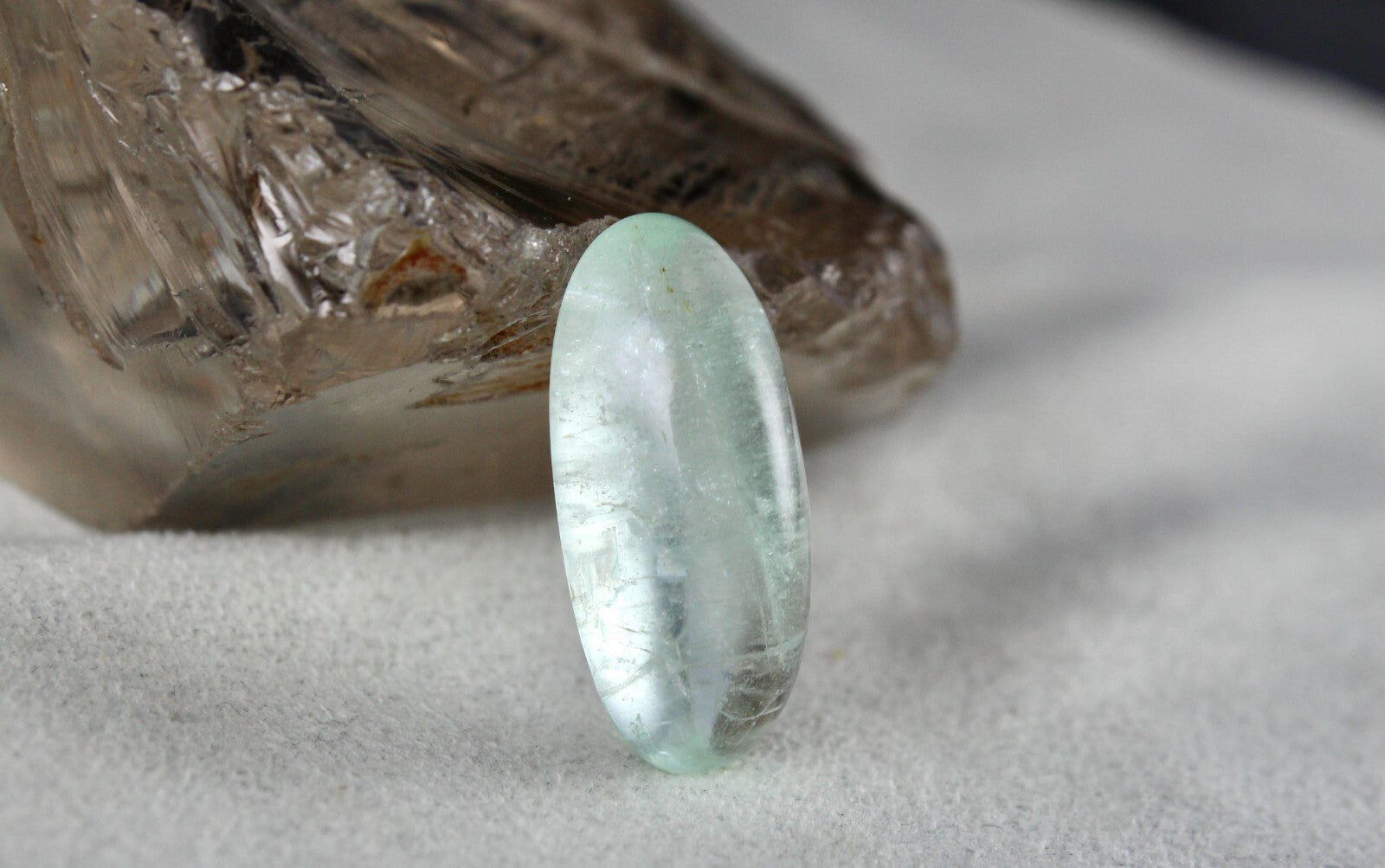 Certified Natural Colombian Beryl Emerald 17.63 Ct Oval Cabochon Ring Pendant