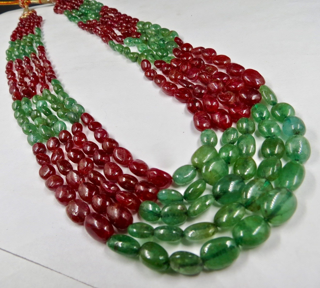 Certified 518 Ct Natural Red Spinel Green Emerald Beads Cabochon Necklace