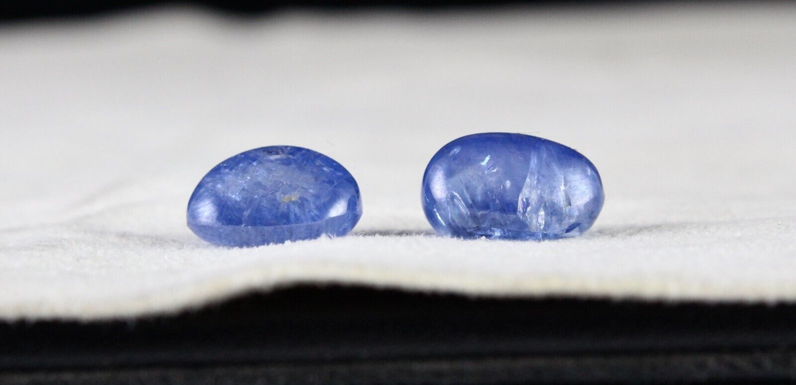 NATURAL BURMESE BLUE SAPPHIRE 13.85 CT LONG OVAL CABOCHON GEMSTONE PAIR EARRING