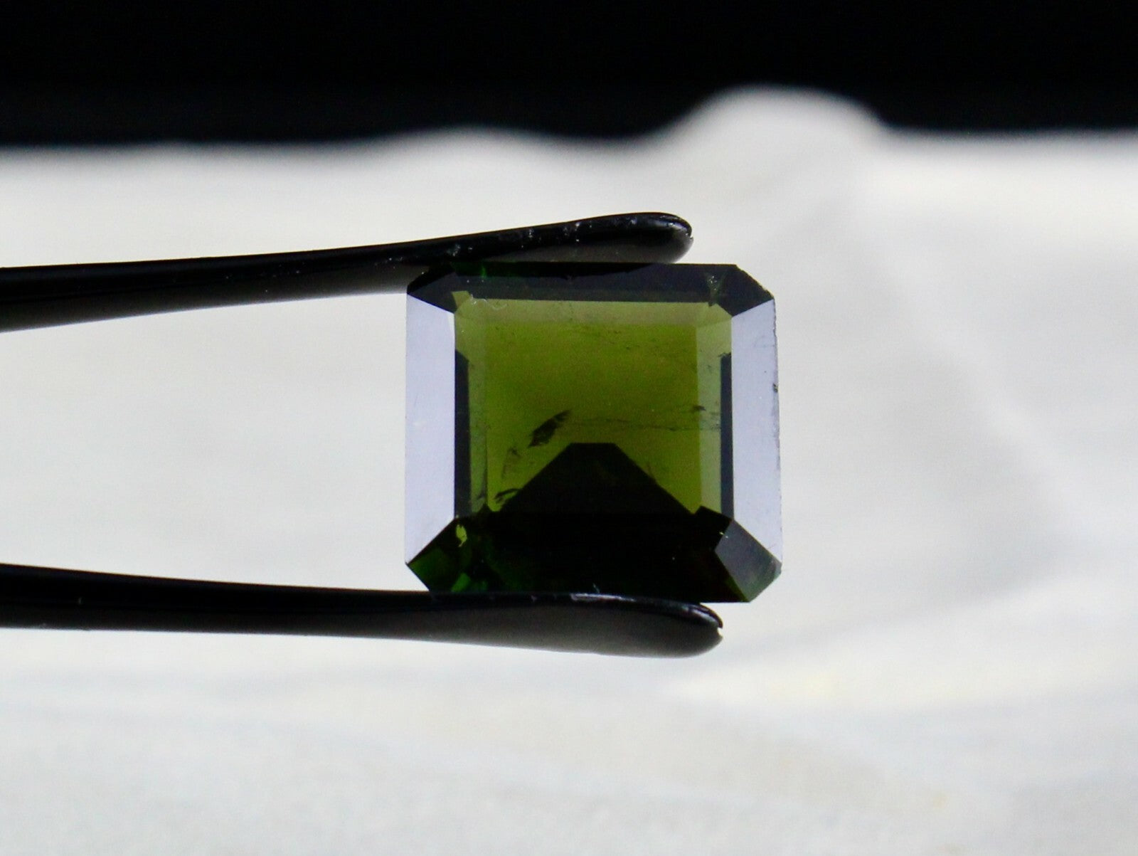 Certified Natural Green Tourmaline Square Cut Gem 15.29 Ct For Ring Or Pendant
