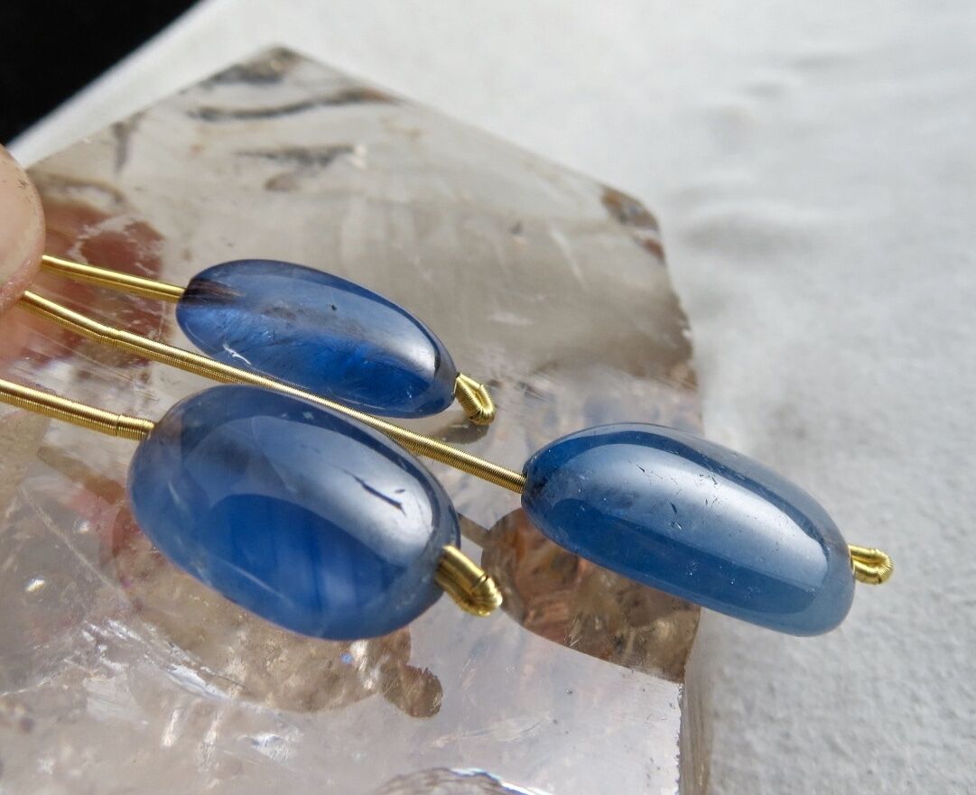 NATURAL UNHEATED BLUE SAPPHIRE BEADS CABOCHON 3 PCS 37 CARATS GEMSTONE HANGING