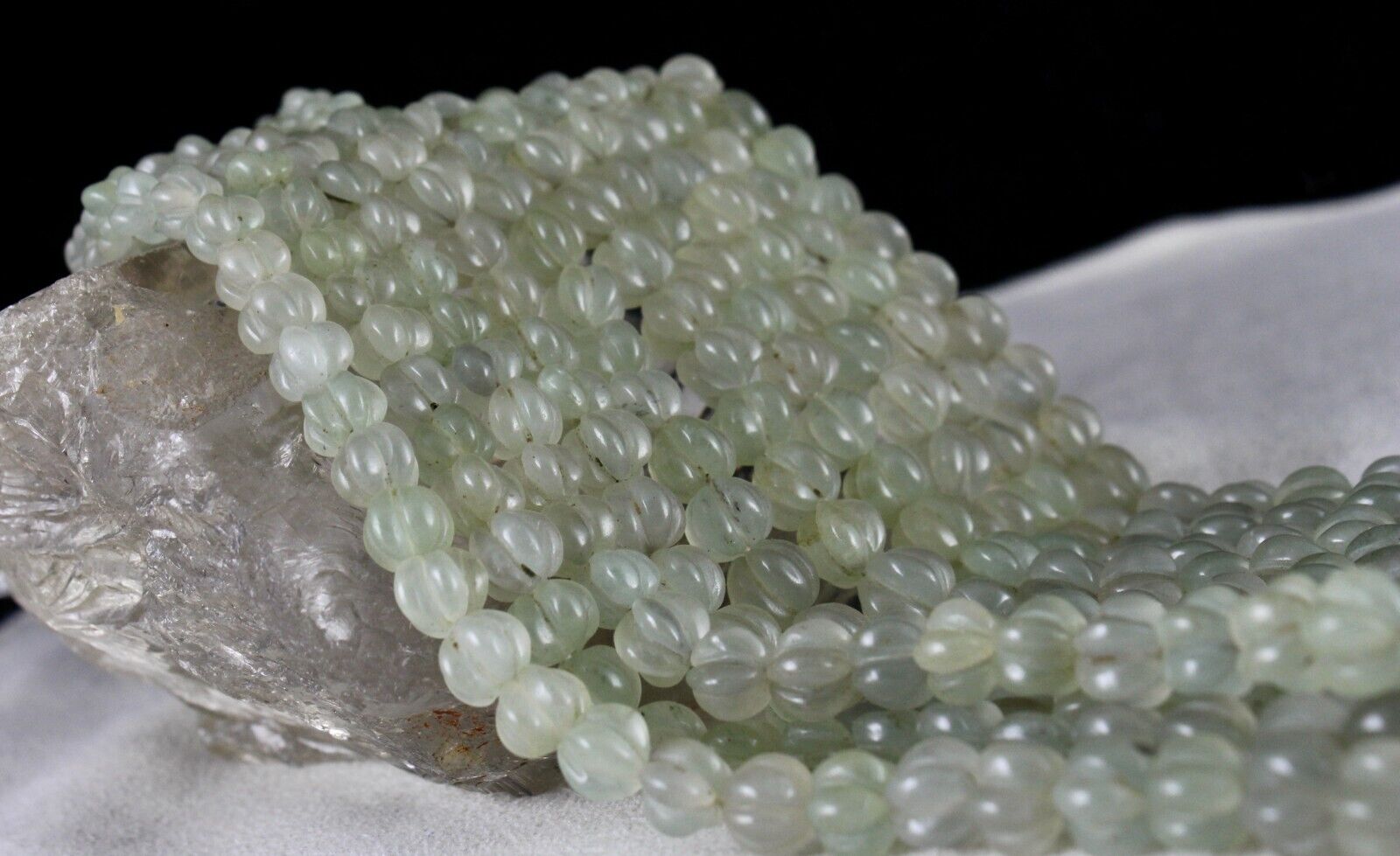 NATURAL INDIAN JADE CARVED MELON BEADS 5 L 1012 CARATS GEMSTONE FASHION NECKLACE