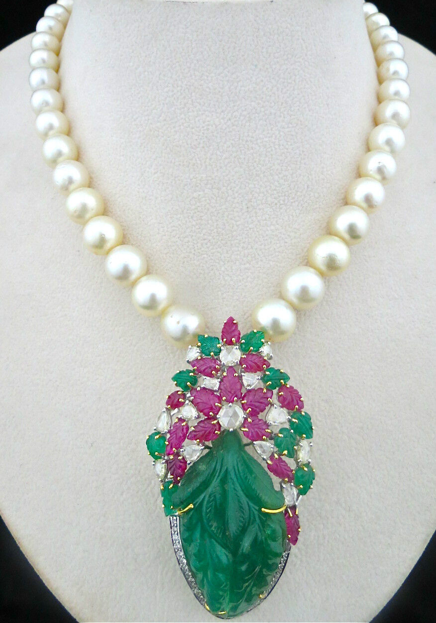 IMPORTANT VINTAGE OLD EMERALD CARVED RUBY DIAMOND PEARL 18KGOLD PENDANT NECKLACE