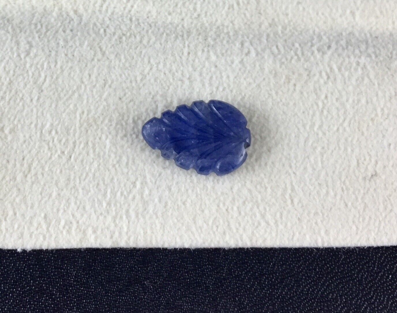 NATURAL BLUE SAPPHIRE CARVED LEAF 3.44 CTS UNHEATED BURMA GEMSTONE RING PENDANT