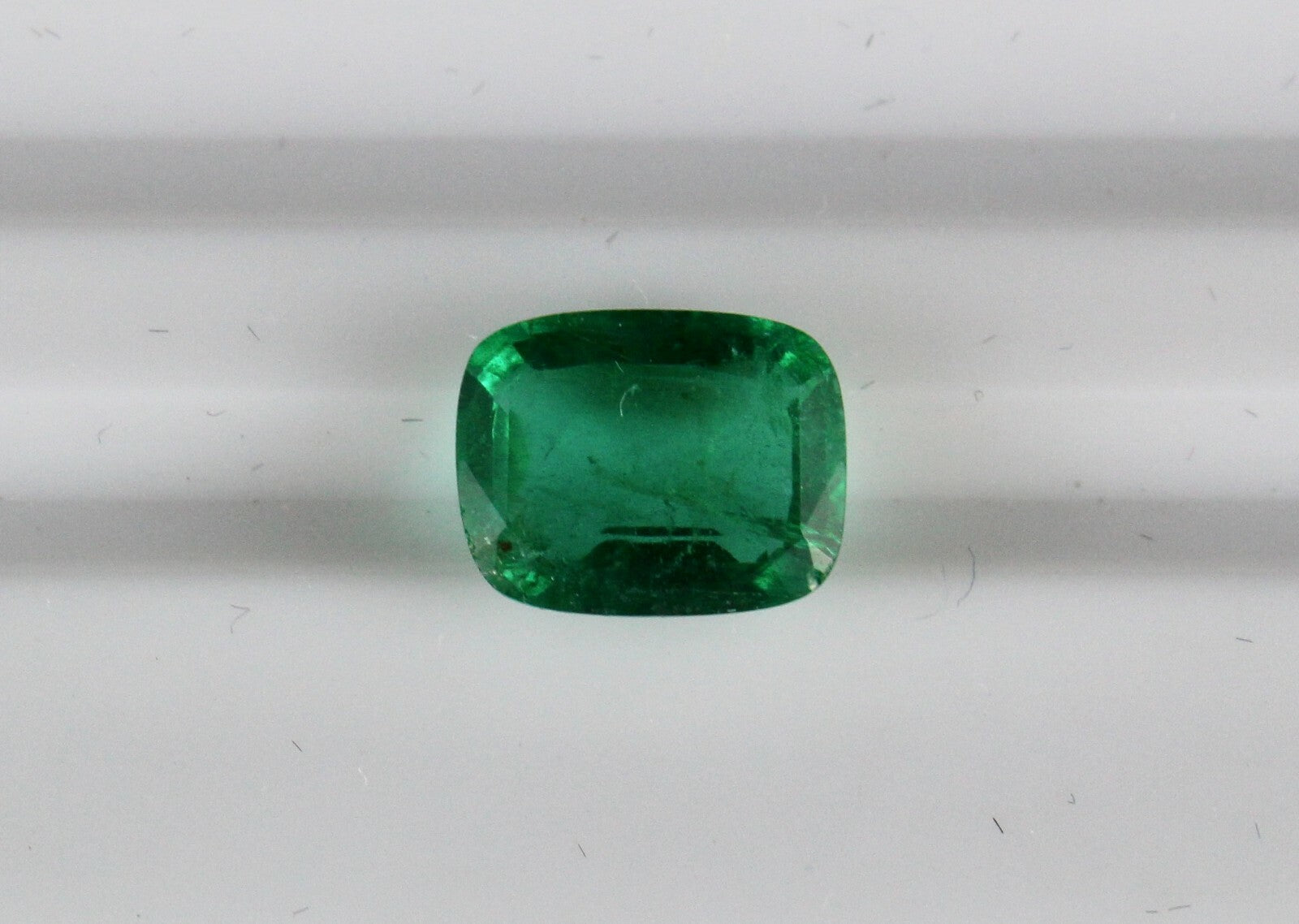 Certified Natural Zambian Emerald 3.01 Ct Cushion Cut Gemstone For Ring Pendant