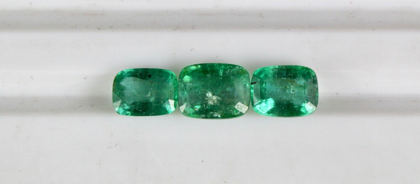 NATURAL ZAMBIAN EMERALD CUSHION CUT GEMSTONE 3 PIECES 4.17 CARATS FOR DESIGNING