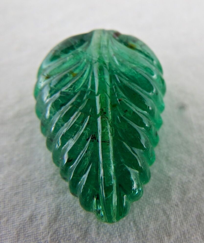 GTL CERTIFIED NATURAL ZAMBIAN EMERALD CARVED LEAF 31.85 CTS GEMSTONE FOR PENDANT