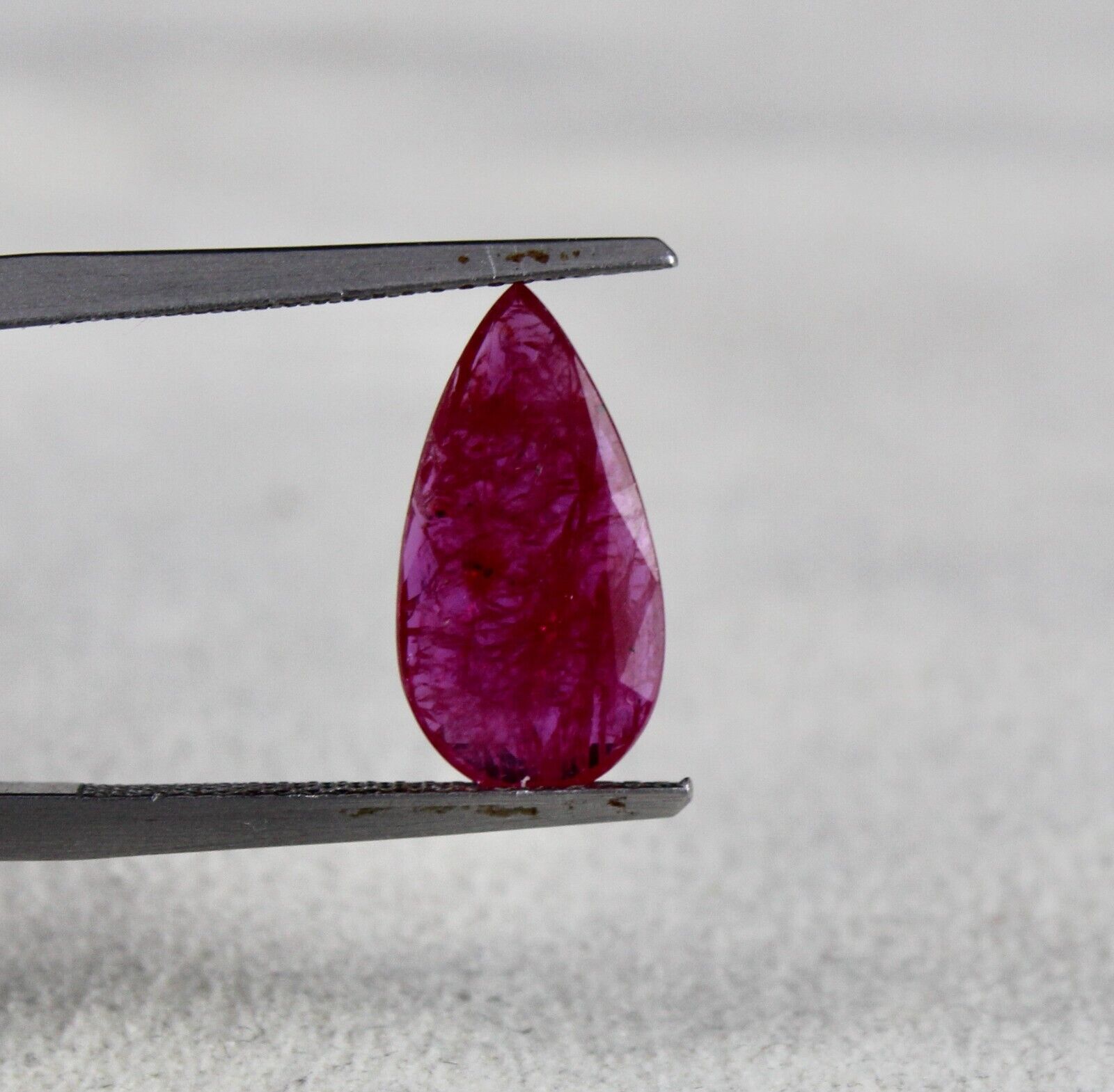 NATURAL RUBY PEAR CUT 6.28 CTS MOZAMBIQUE NOHEAT GEMSTONE PENDANT EARRING SET