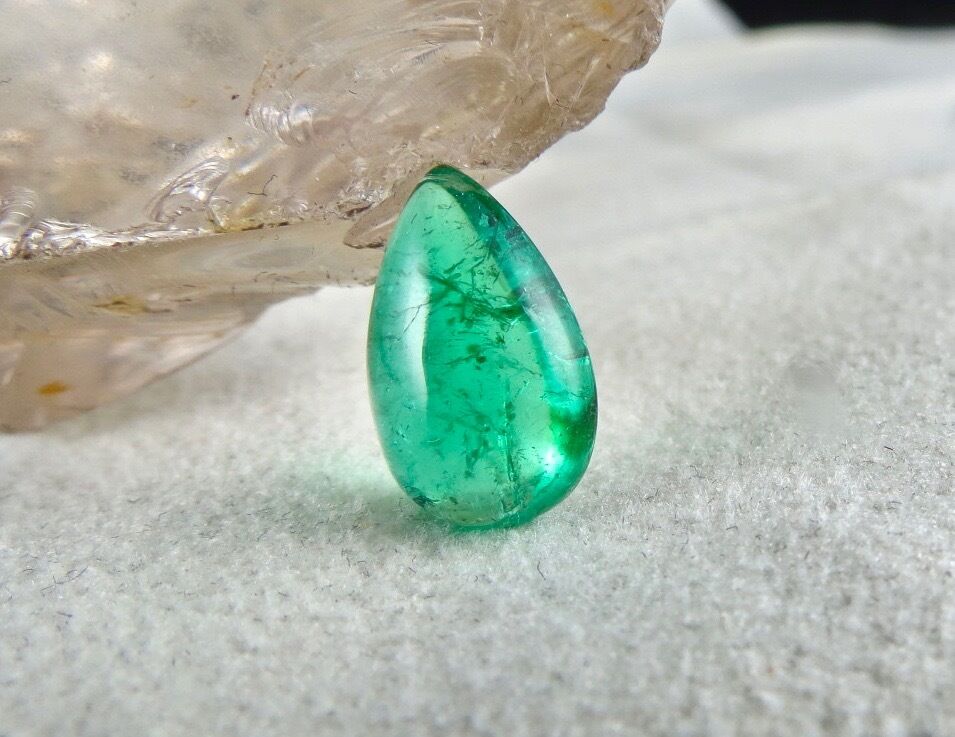 Natural Zambia Emerald Pear Cabochon 4.79 Ct Loose Gemstone For Ring Pendant