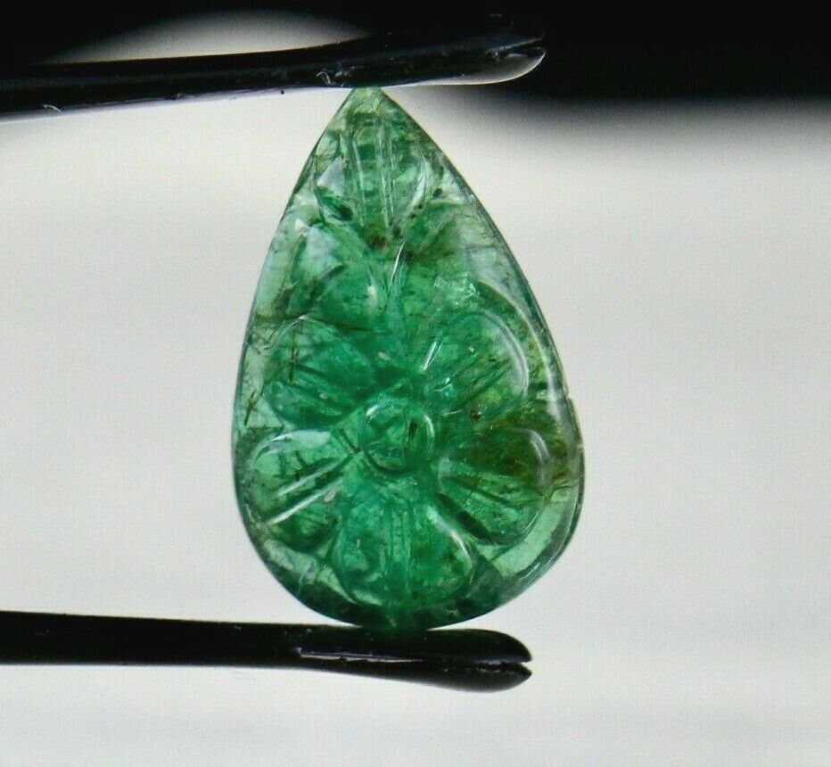 NATURAL ZAMBIAN EMERALD PEAR CARVED 4.50 CARATS GEMSTONE RING PENDANT DESIGNING