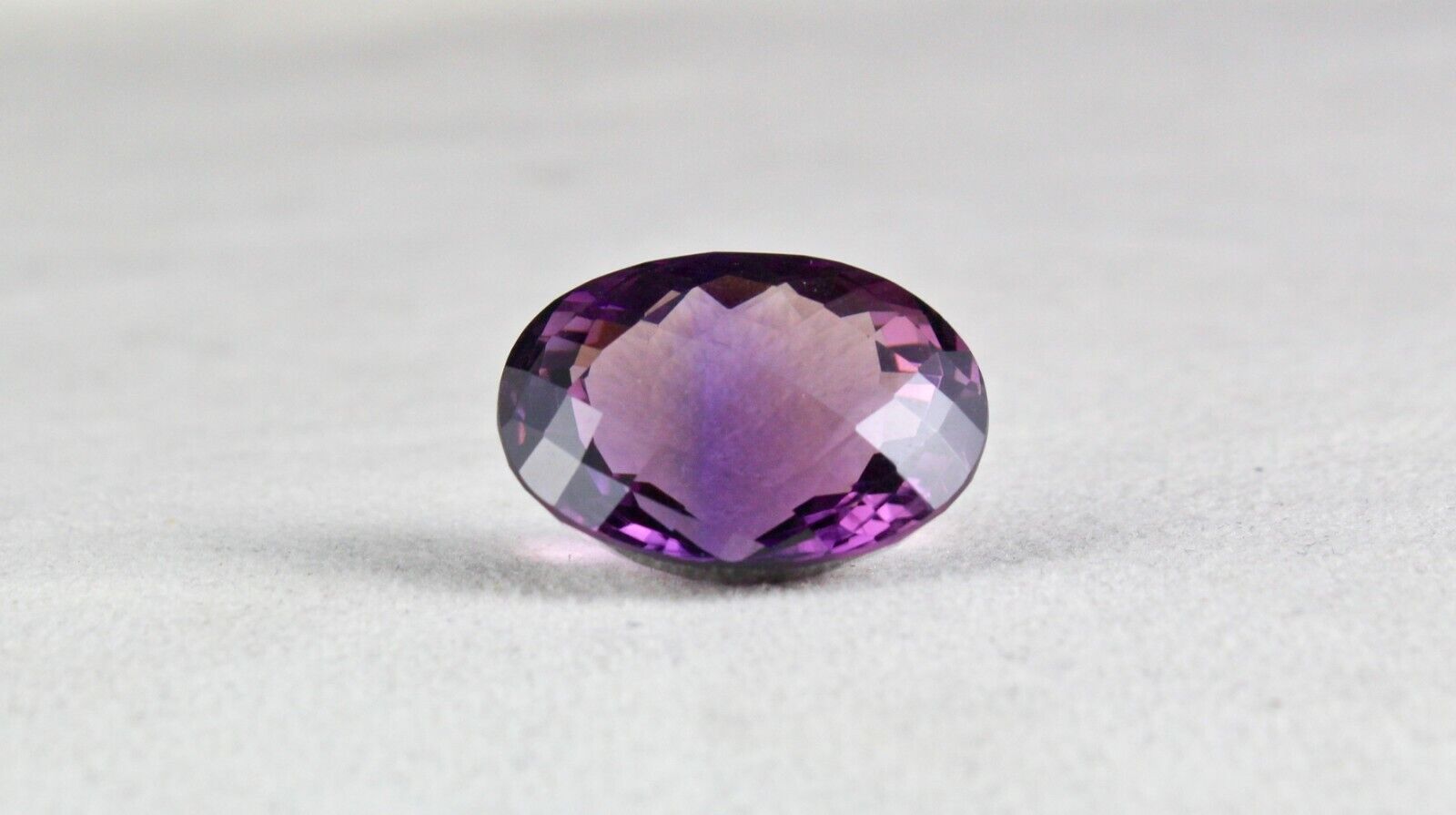 Big 25X20mm Natural Amethyst Oval Fine Cut 43.48 Ct Gemstone For Pendant Ring