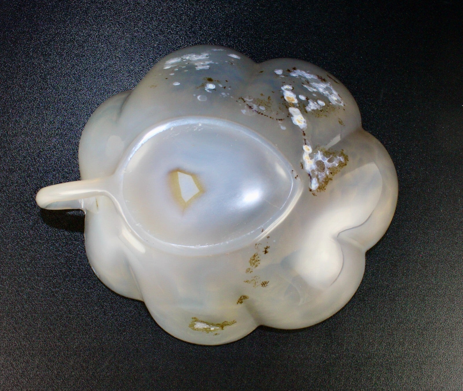 Certified Fine Crafted Natural Chalcedony 2225 Carats Designer Home Decor Bowl