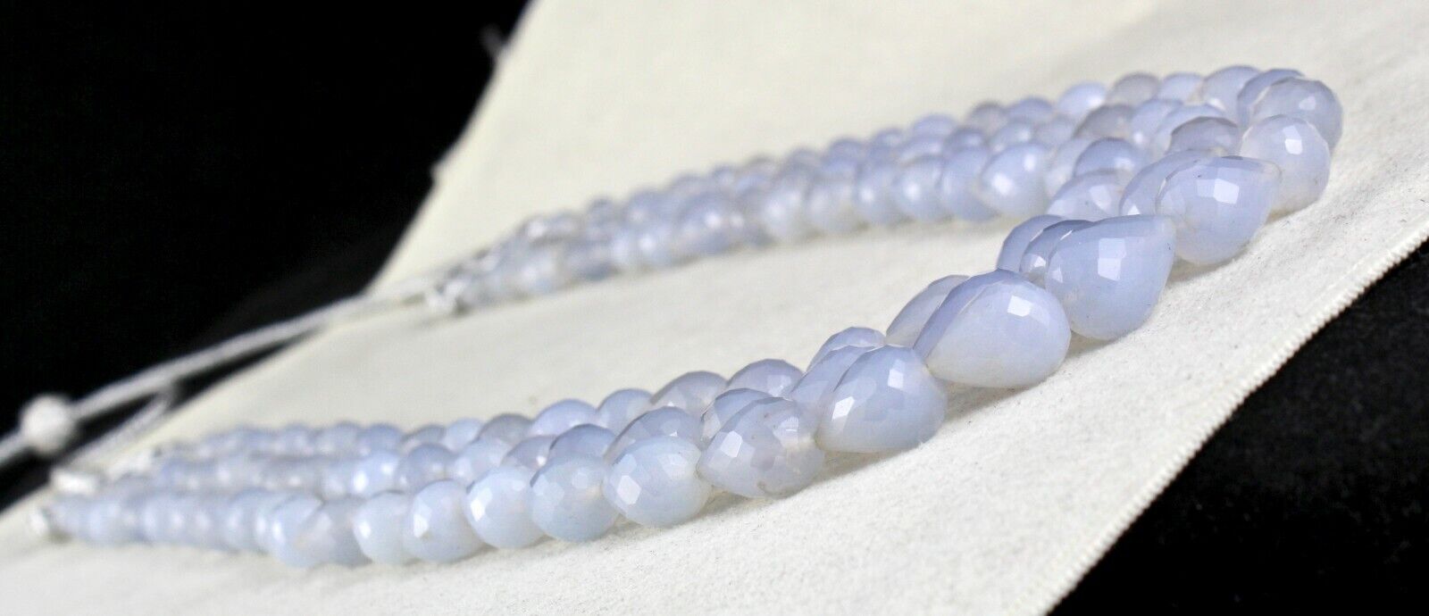 Natural Blue Chalcedony Beaded Teardrop 3 L 716 Ct Gemstone Fashion Necklace