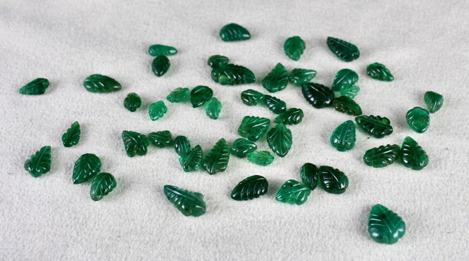 NATURAL EMERALD CARVED LEAVES LOT 49 PC 61.25 CT LOOSE GEMSTONE DESIGNING JEWELS