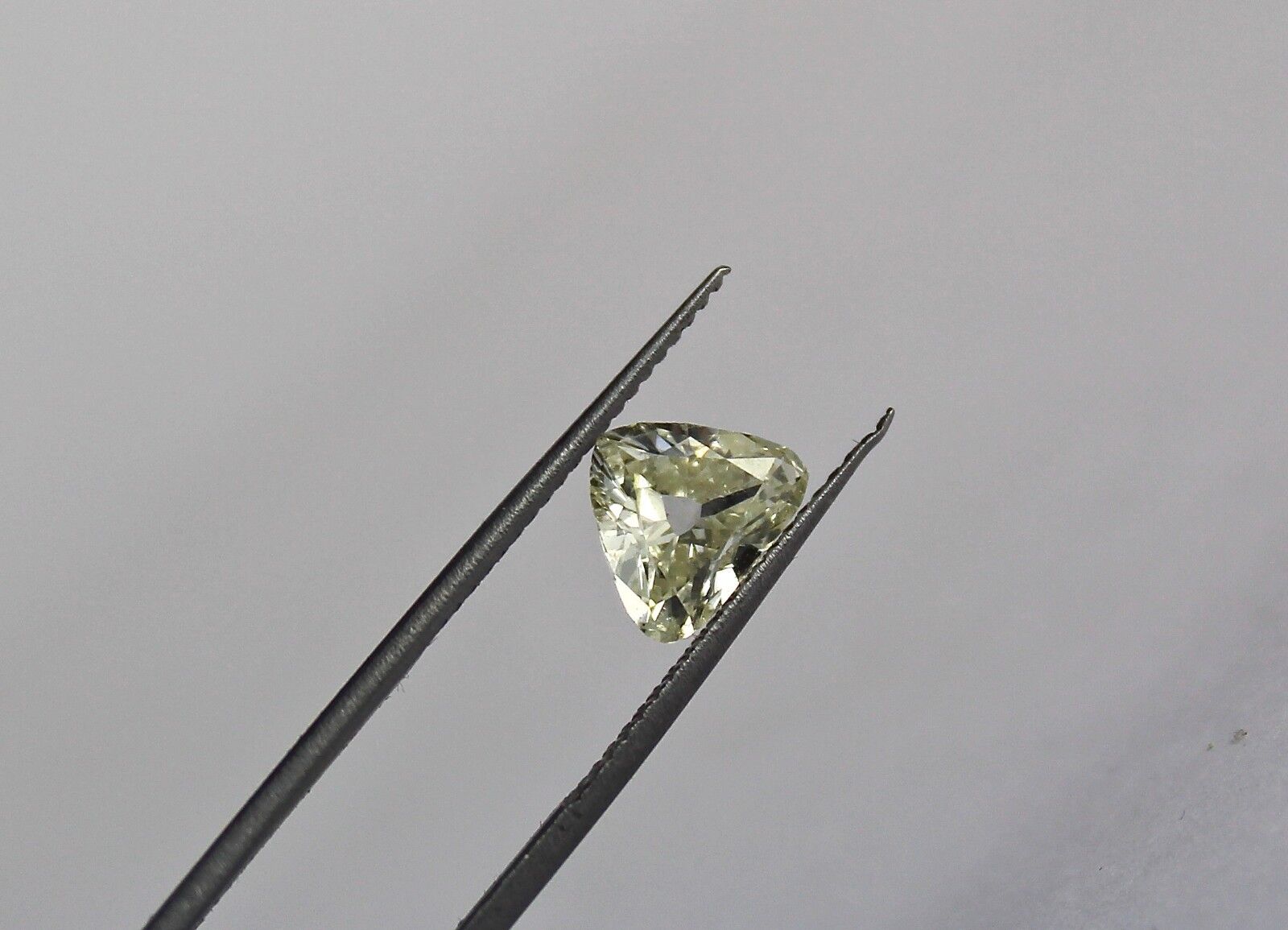 Fancy Natural Old Mutual Diamond Trillion 1.29 Carats Cut Stone For Ring Pendant