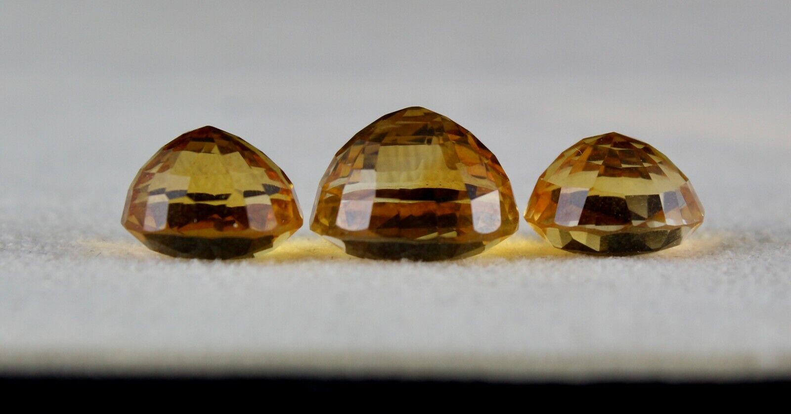 Yellow Citrine Gemstone Oval Shape 3 Pcs 18.26 Carats Excellent Earring Pendant