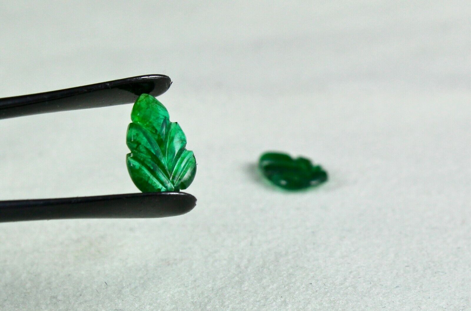 ZAMBIA NATURAL EMERALD CARVED LEAVES PAIR 2.88 CARATS GEMSTONE FOR EARRING