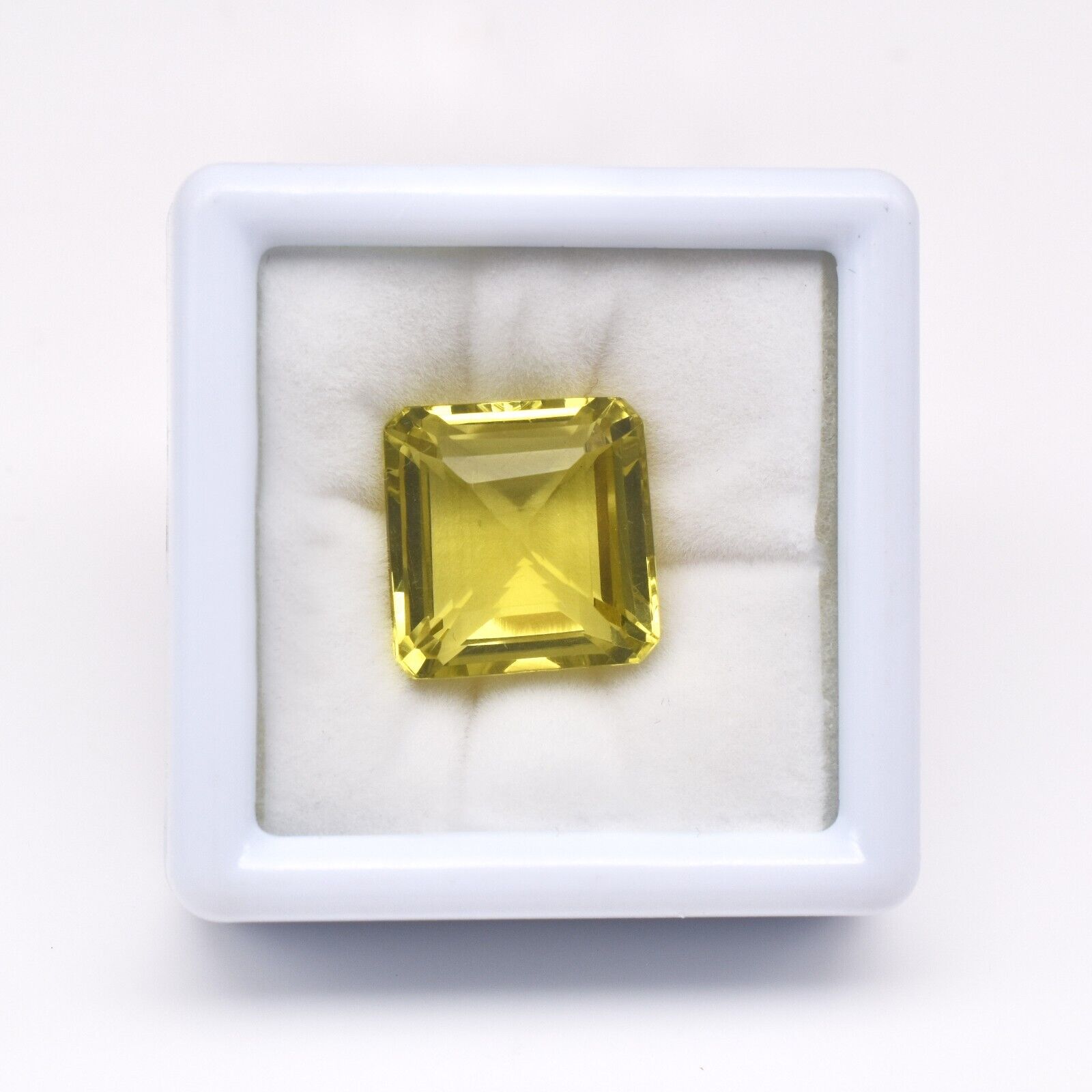 Natural Green Gold Lemon Quartz Octagon Fancy Cut 17.71 Ct Gemstone Ring Pendant