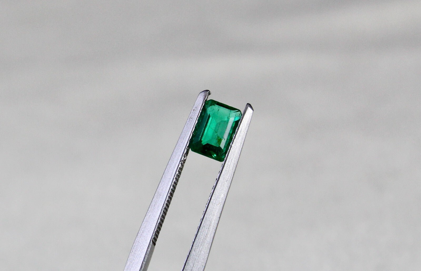 Certified Natural Emerald Antique Gemstone 6.51ct Sterling Silver Bracelet