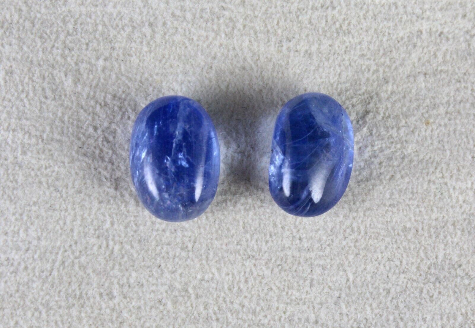 NATURAL BURMESE BLUE SAPPHIRE 15.54 CT LONG OVAL CABOCHON GEMSTONE PAIR EARRING