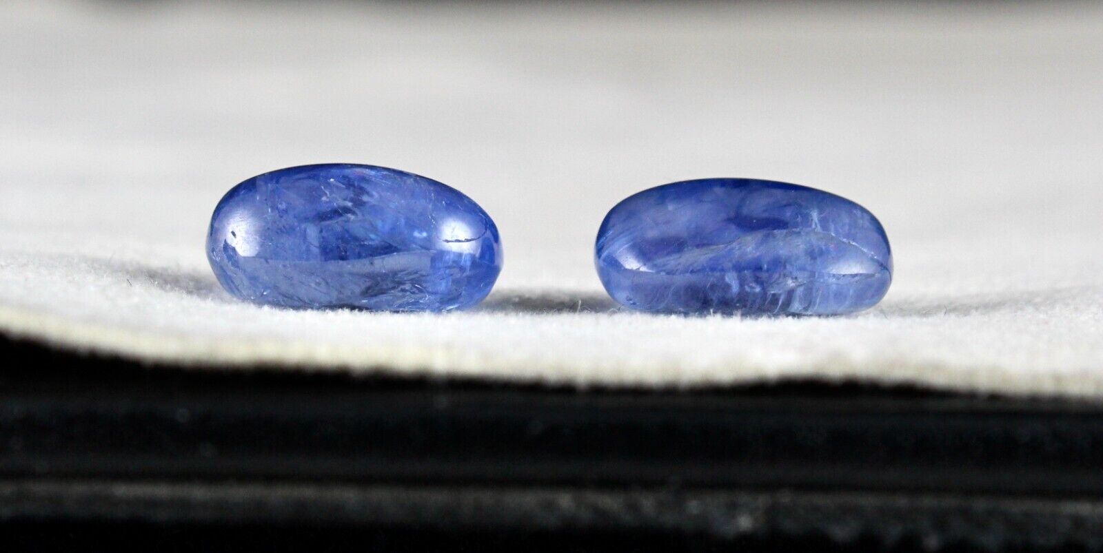 NATURAL BURMESE BLUE SAPPHIRE 15.54 CT LONG OVAL CABOCHON GEMSTONE PAIR EARRING