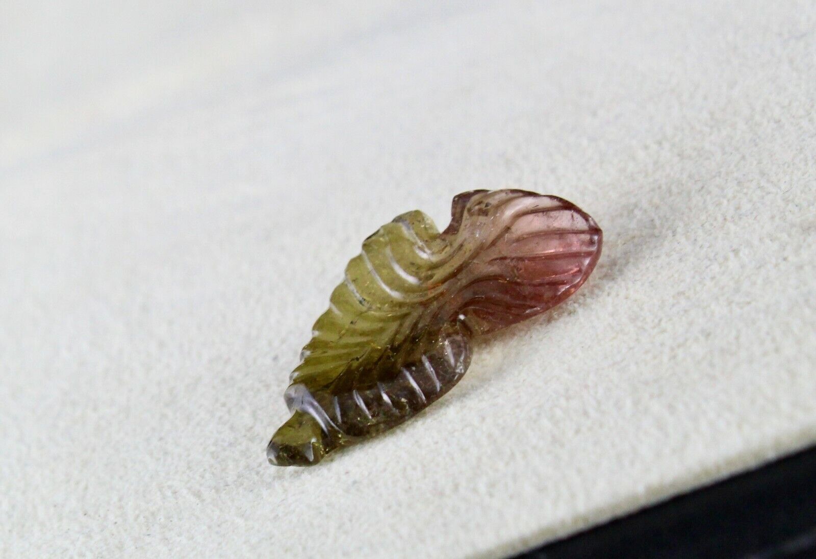 FINEST NATURAL MULTI TOURMALINE CARVED LEAF 14.10 CTS GEMSTONE RING PENDANT