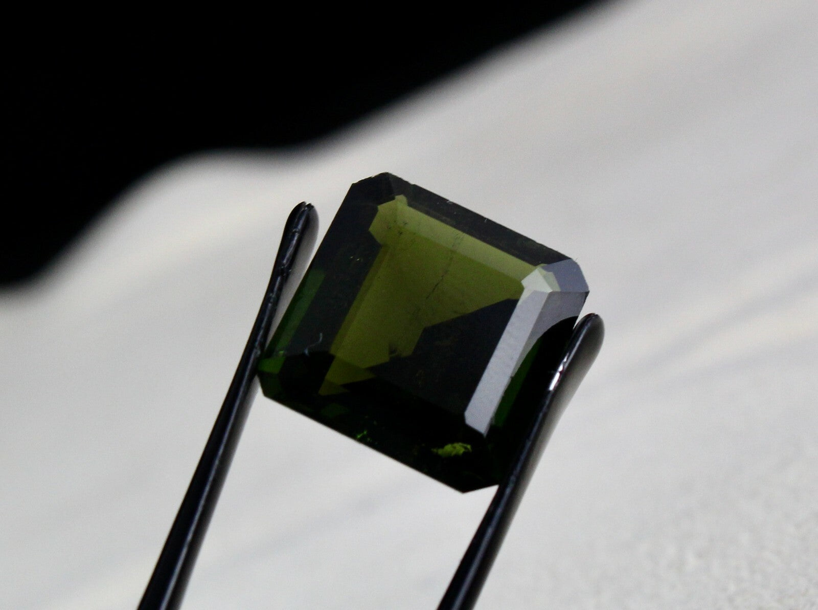 Certified Natural Green Tourmaline Square Cut Gem 15.29 Ct For Ring Or Pendant