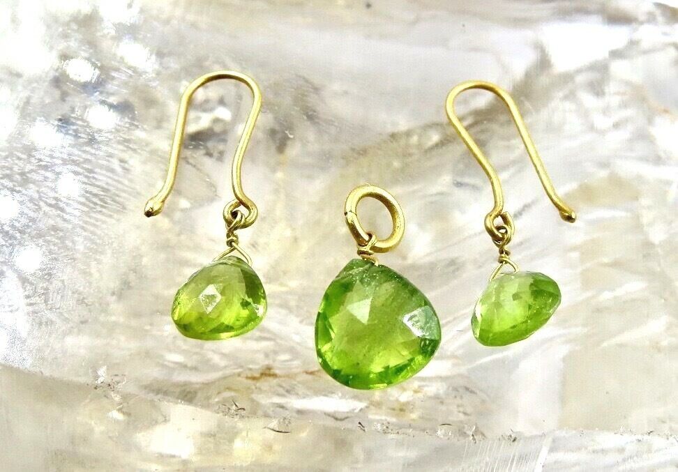 NATURAL GREEN PERIDOT TEAR DROPS 18K GOLD GEMSTONE FASHION EARRING PENDANT SET