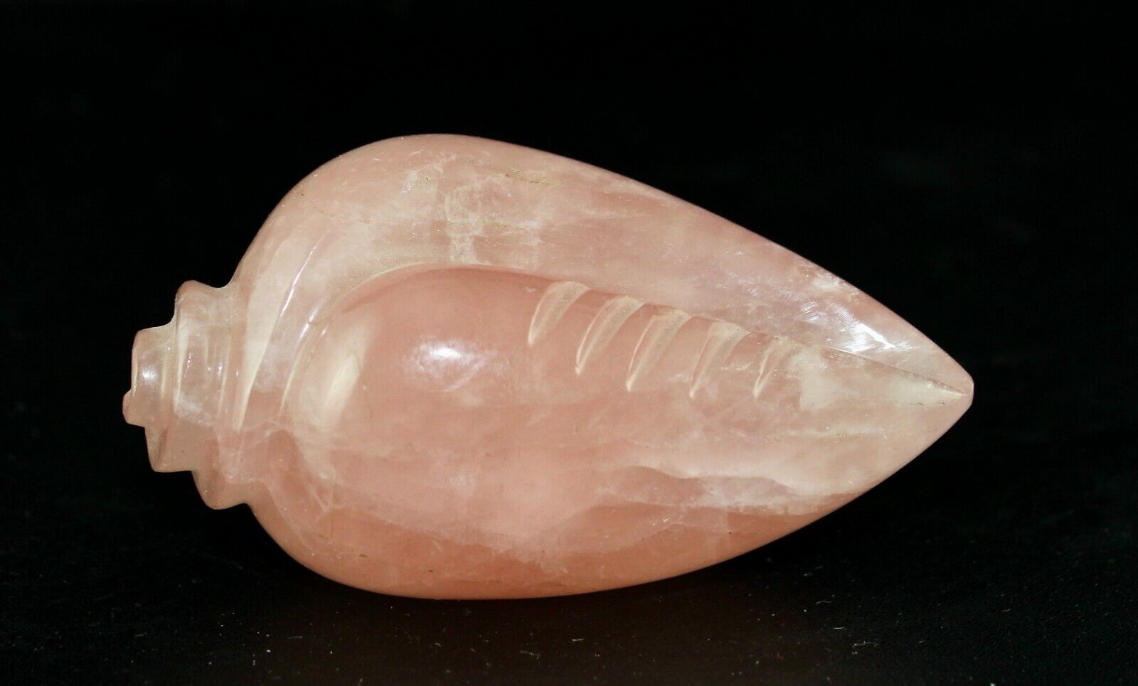 NATURAL ROSE QUARTZ SHELL CARVED 760 CARATS GEMSTONE STATUE FOR HOME DECOR