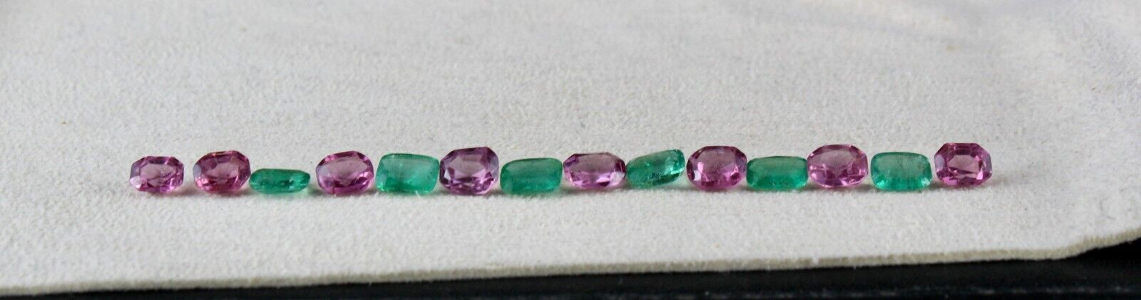 NATURAL SPINEL EMERALD CUSHION CUT 14 PCS 11.52 CTS GEMSTONE DESIGN BRACELET SET