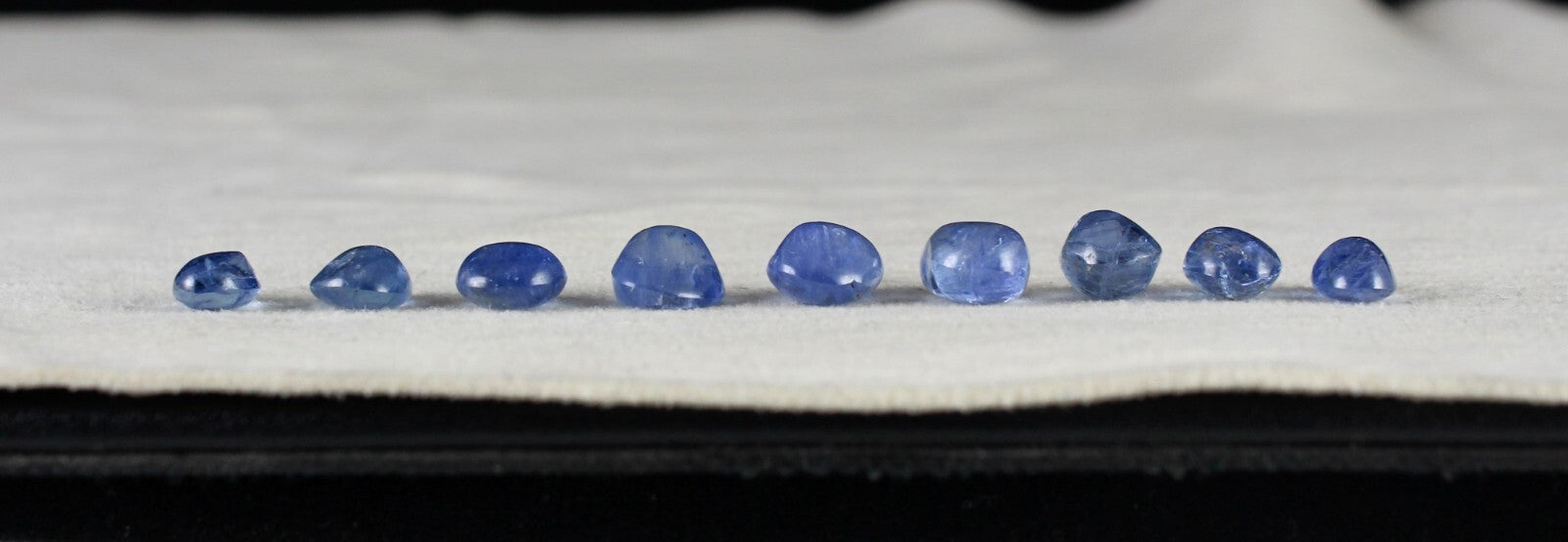 Certified Natural Burmese Blue Sapphire 31.69 Ct Oval Cabochon Bracelet